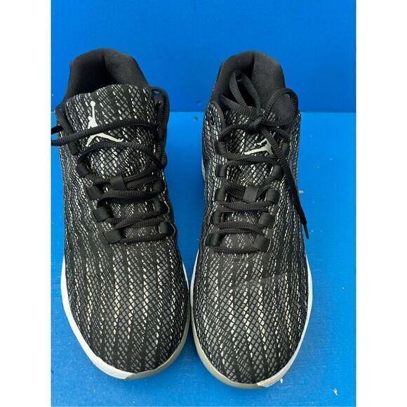 Nike Air Jordan B. Fly Knit women's Size 10 Basketball Shoes 881444-010 black - Picture 5 of 5